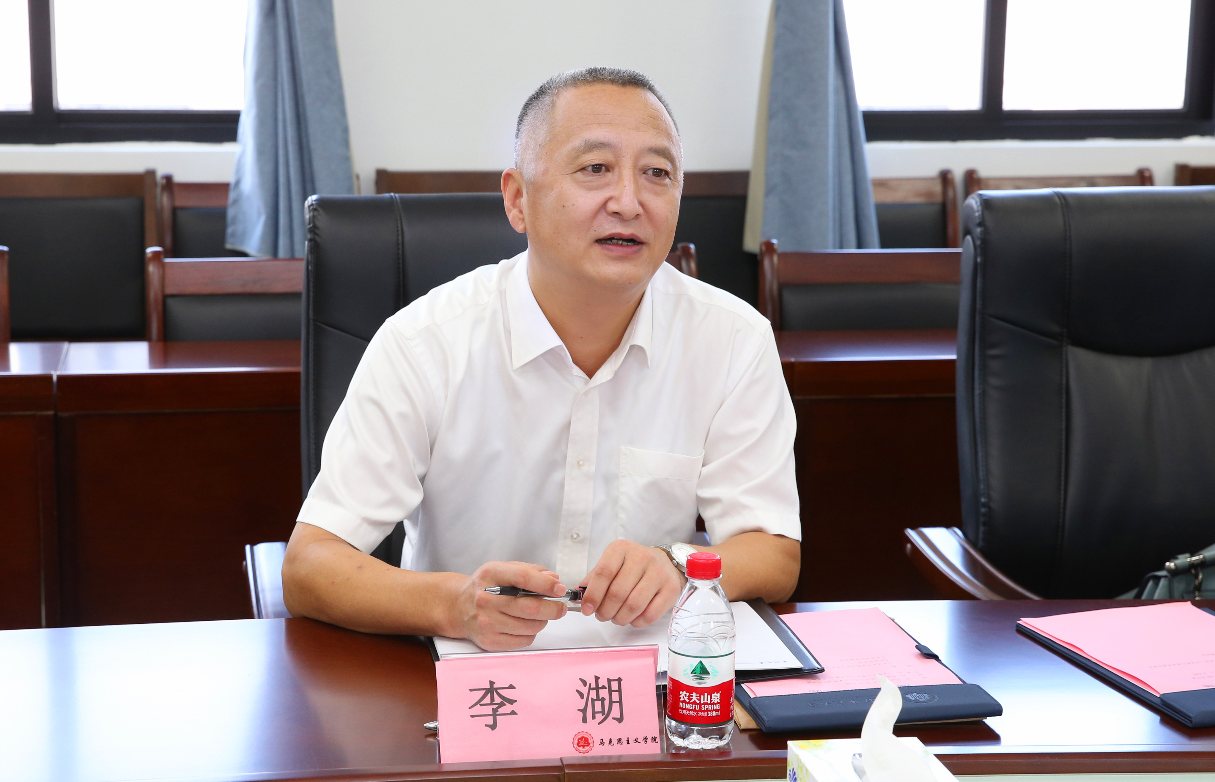 李湖书记到学院走访调研