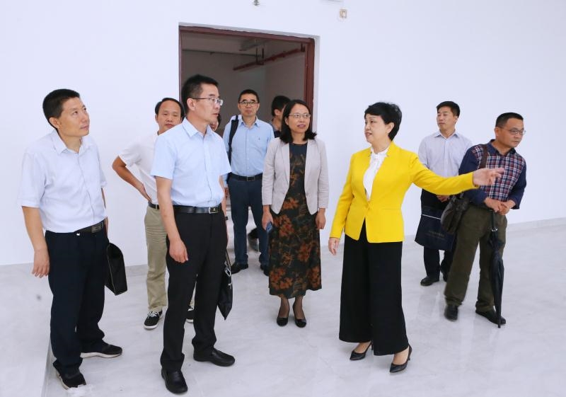 省委宣传部副部长张怀海调研我院全国重点马院培育工作