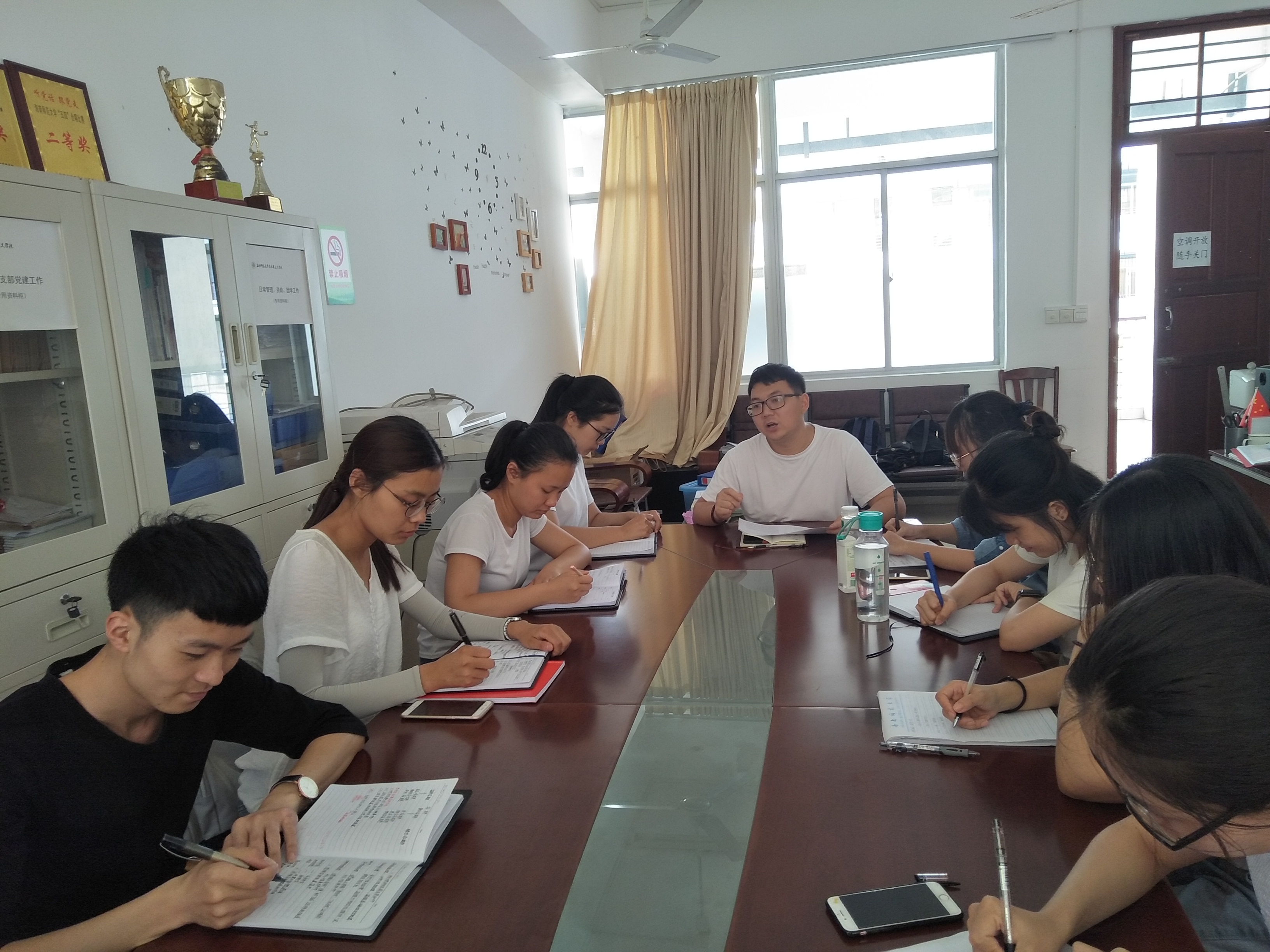 学习“百万人才进海南行动计划(2018-2025)”
