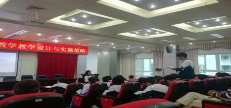 我院专业硕士研究生赴海口市一中参加教研活动