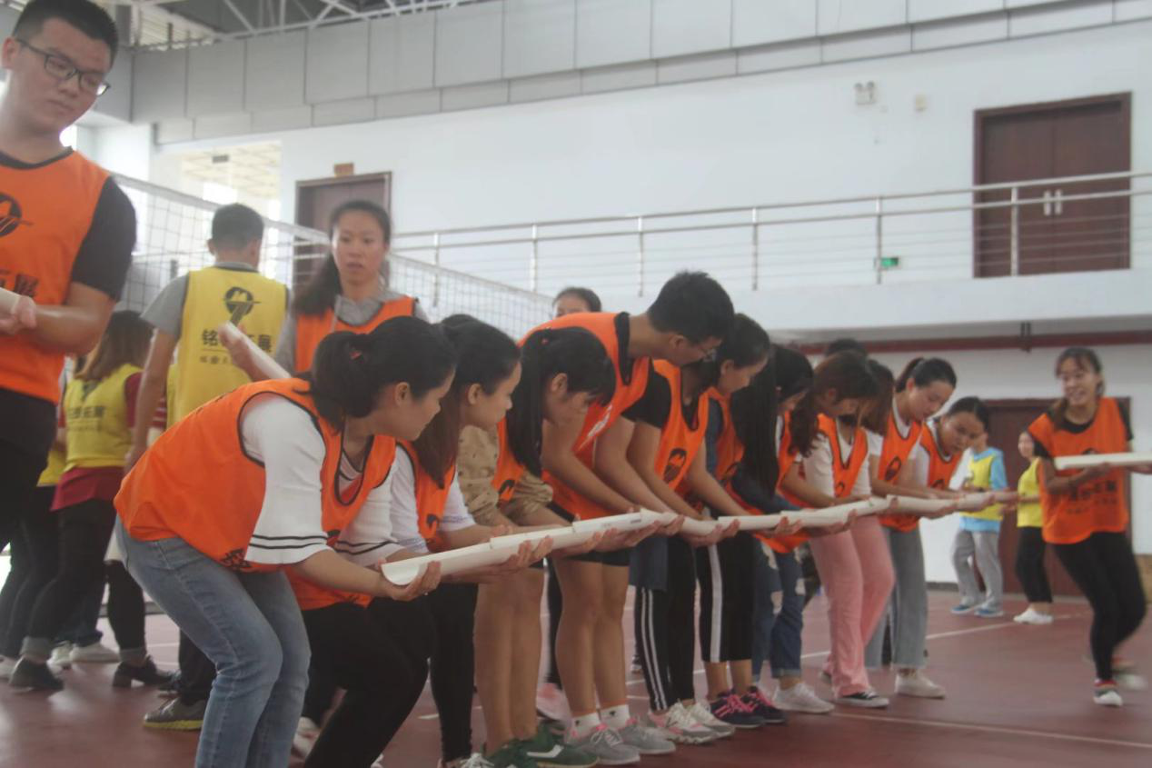 【青年之声】记马克思主义学院“荣耀海师·马院独秀”户外素质拓展活动