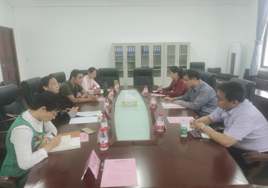 电子科技大学马克思主义学院曹银忠一行到我院调研交流