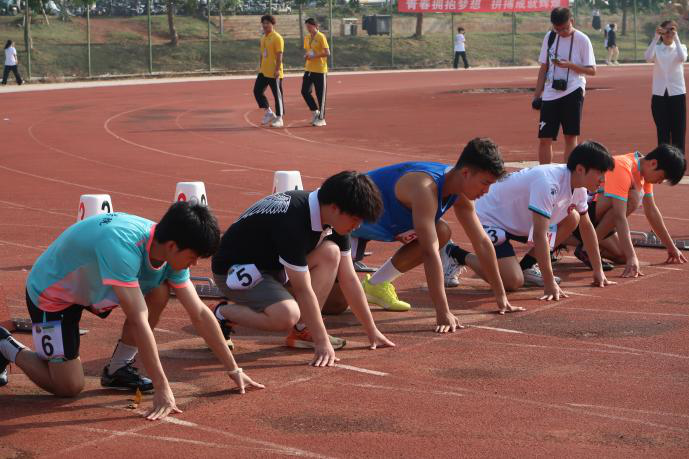 逐梦赛场 拼搏不止 ——马克思主义学院运动会第一天纪实