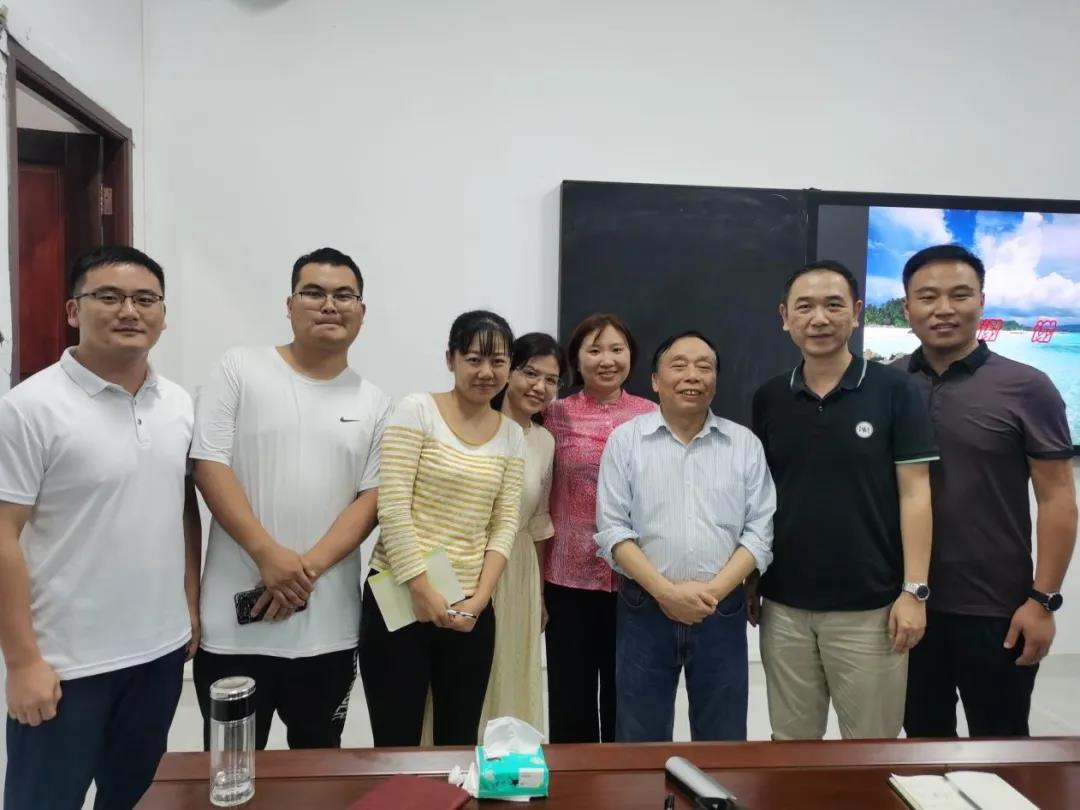湖南大学柳礼泉教授到我校指导讲学
