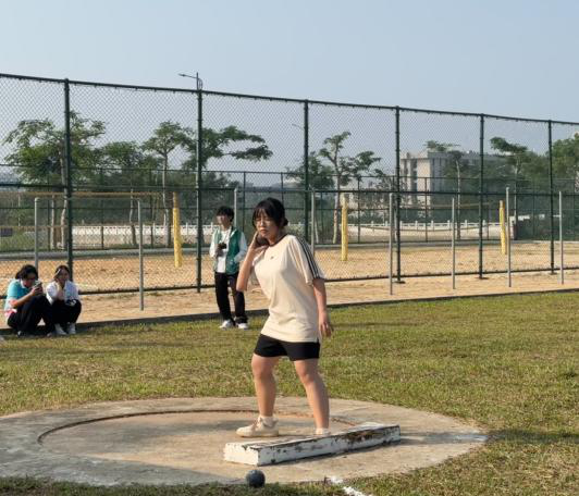 运动赛场显英姿，马院健儿争荣光 ——马克思主义学院运动会第二天纪实