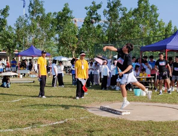 运动赛场显英姿，马院健儿争荣光 ——马克思主义学院运动会第二天纪实